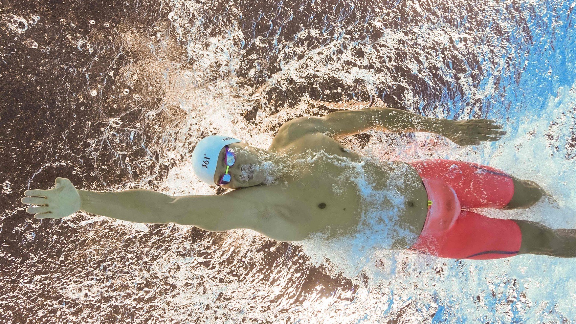 世界体坛十大热点新闻盘点